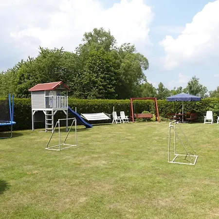 Mala Caloroczny Krzeszow (Kamienna Gora)